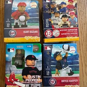 MLB Minifigure Set - 4 players Bryce Harper, Suzuki, Pedroia & Posey